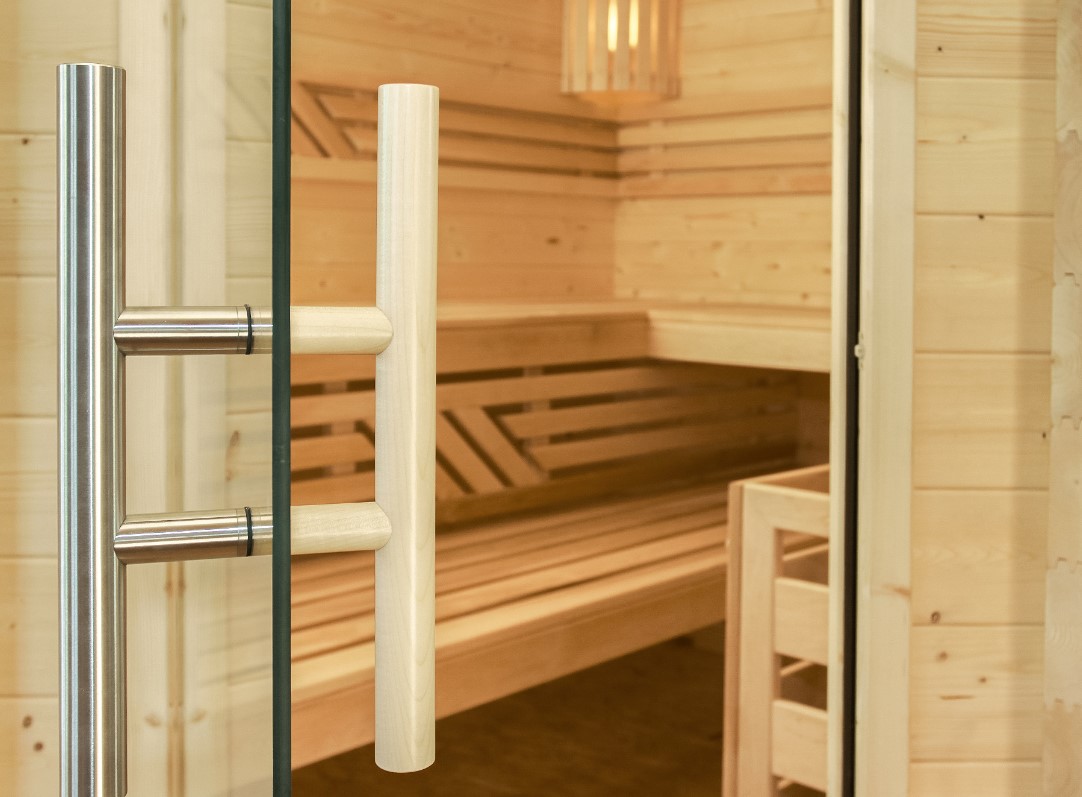 Massivholz-Sauna FINJA 250 x 190