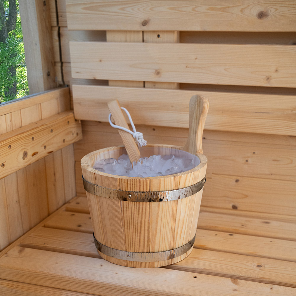 Gartensauna Hygge Deluxe mit Panorama-Glasfront und Veranda