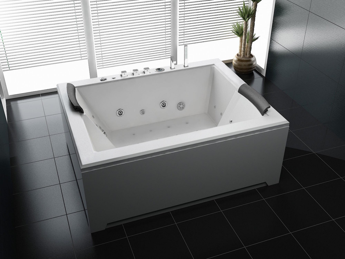 Whirlpool-Badewanne Torino / 180 x 142 Whirlpool-Badewanne Torino / 180 x 142